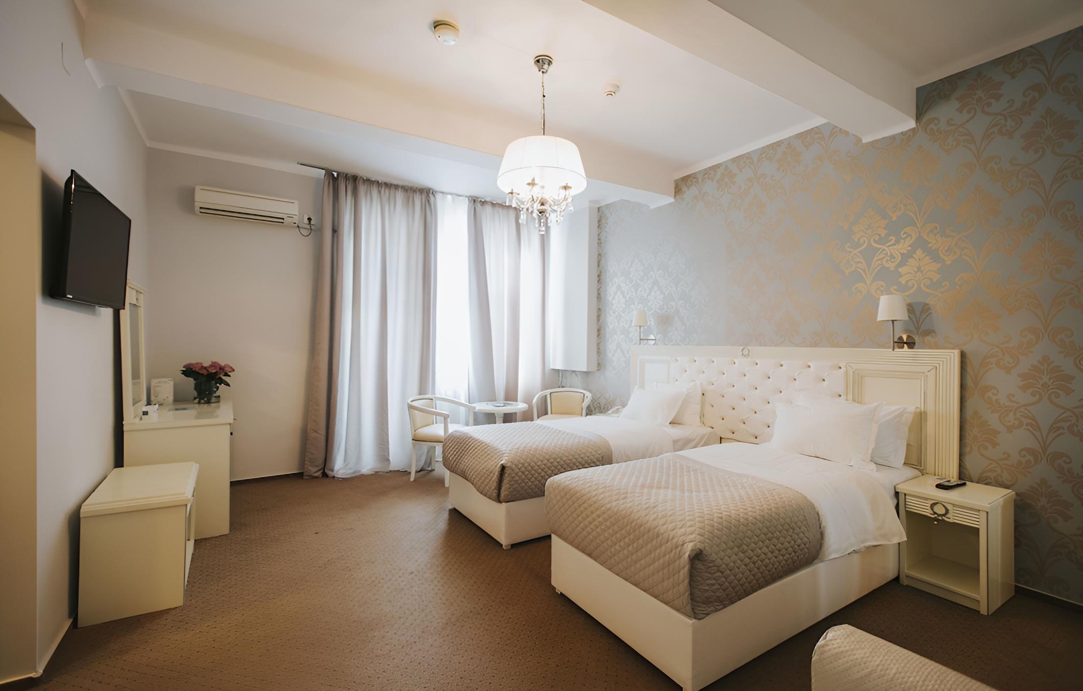 Cherie Hotel Boutique & Restaurant