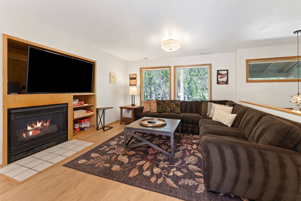 6 Approach 4 Bedroom Home