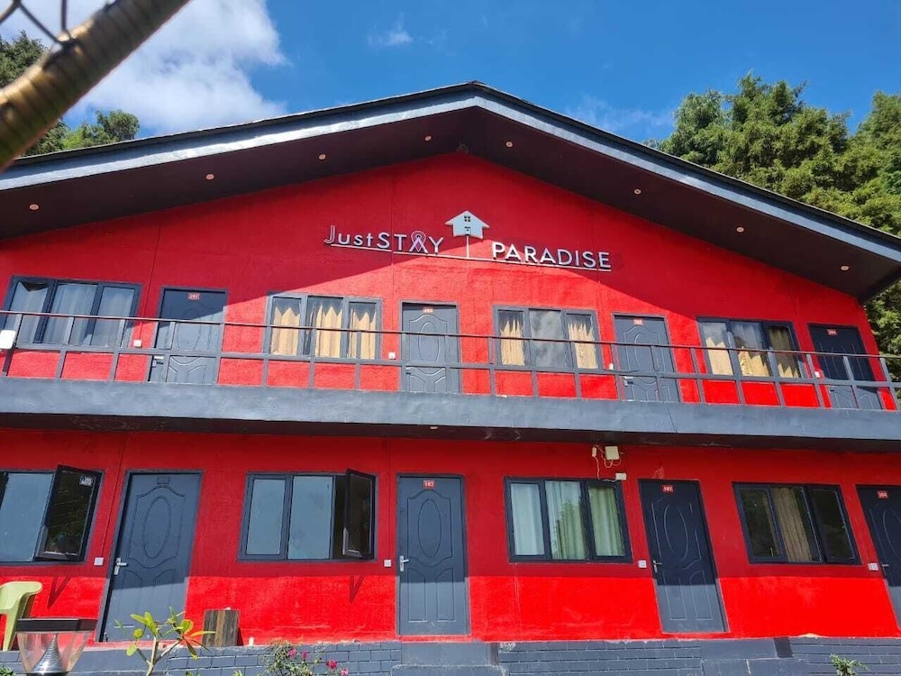 Juststay Paradise