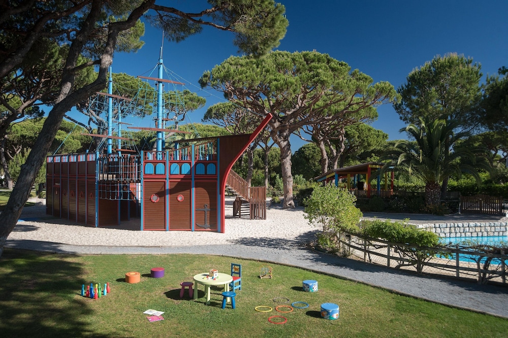 Pine Cliffs Ocean Suites, a Luxury Collection Resort & Spa