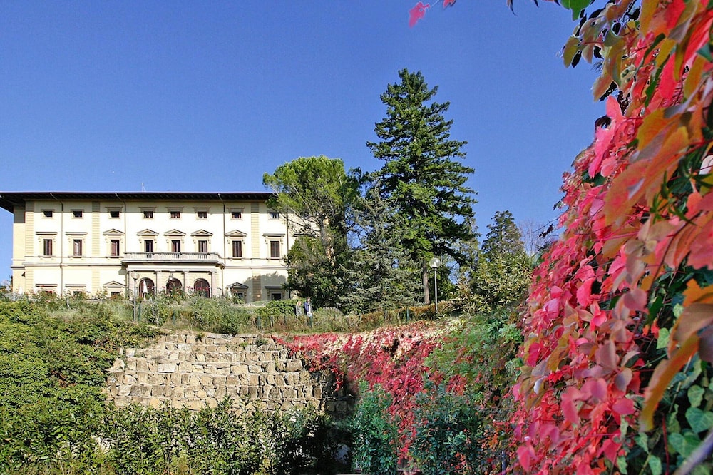 Residence Villa Pitiana at Donnini view 3
