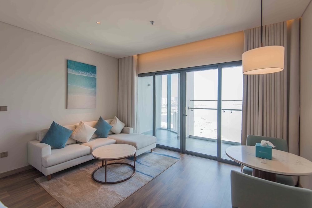 A La Carte Ha Long Residence