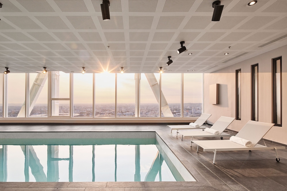 Saint-Denis Vacations - H4 Hotel Wyndham Paris Pleyel Resort - Property Image 4