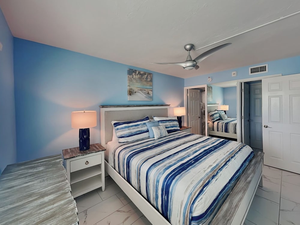 Seaside 1 by Distinctive Beach Rentals