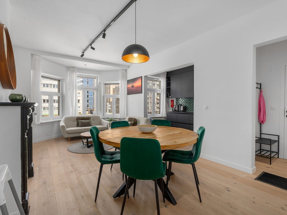 Renovated Apartment for Family