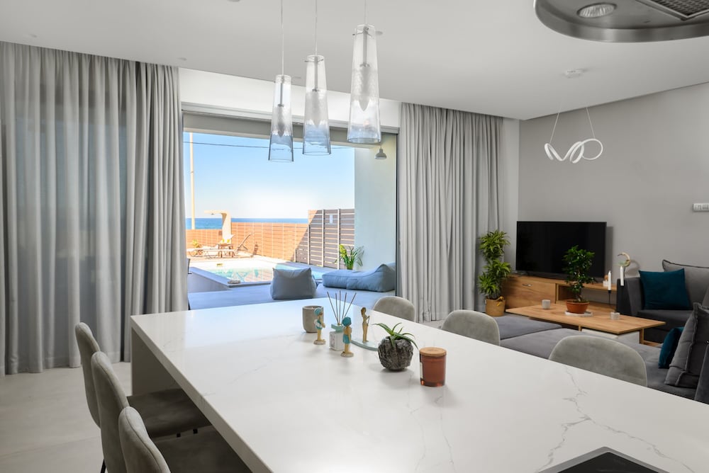 Anasa Luxury Villas