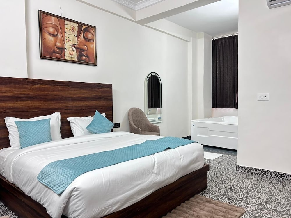 Abharam Retreats