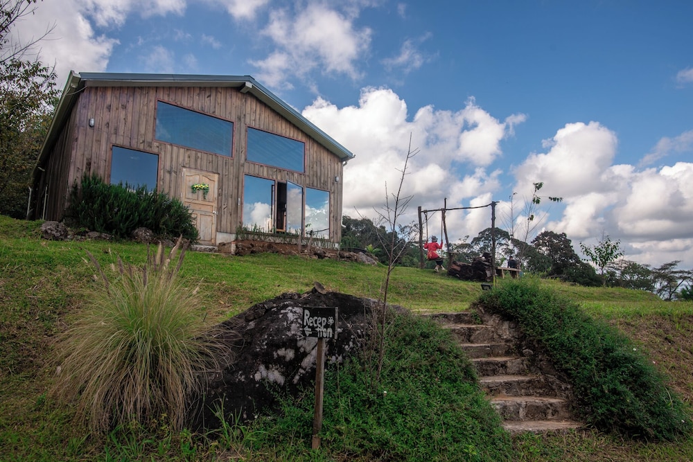 Doi Inthanon Tea Farmstay