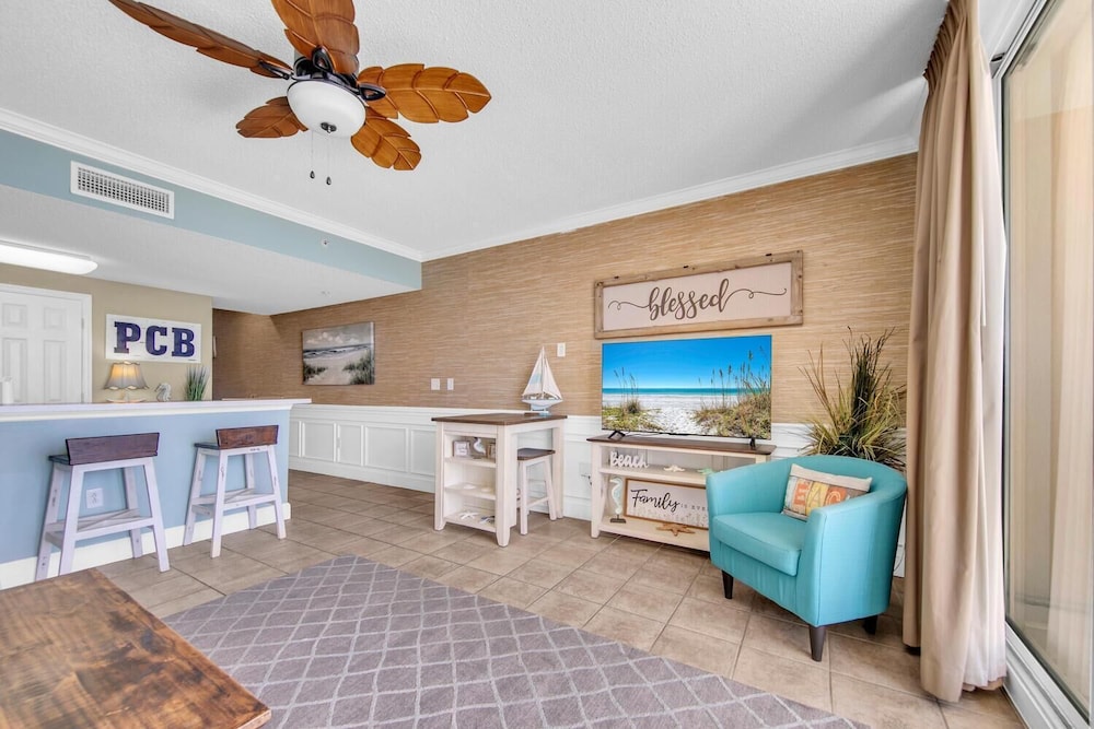 Majestic Beach Towers 1-1005