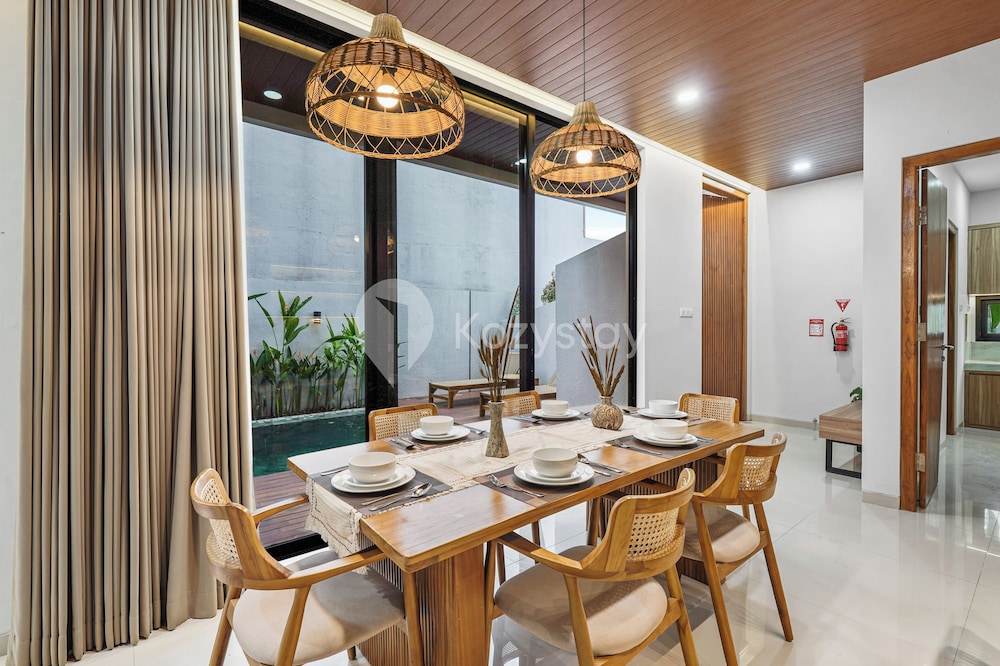 Santari Villa by Kozystay - Canggu