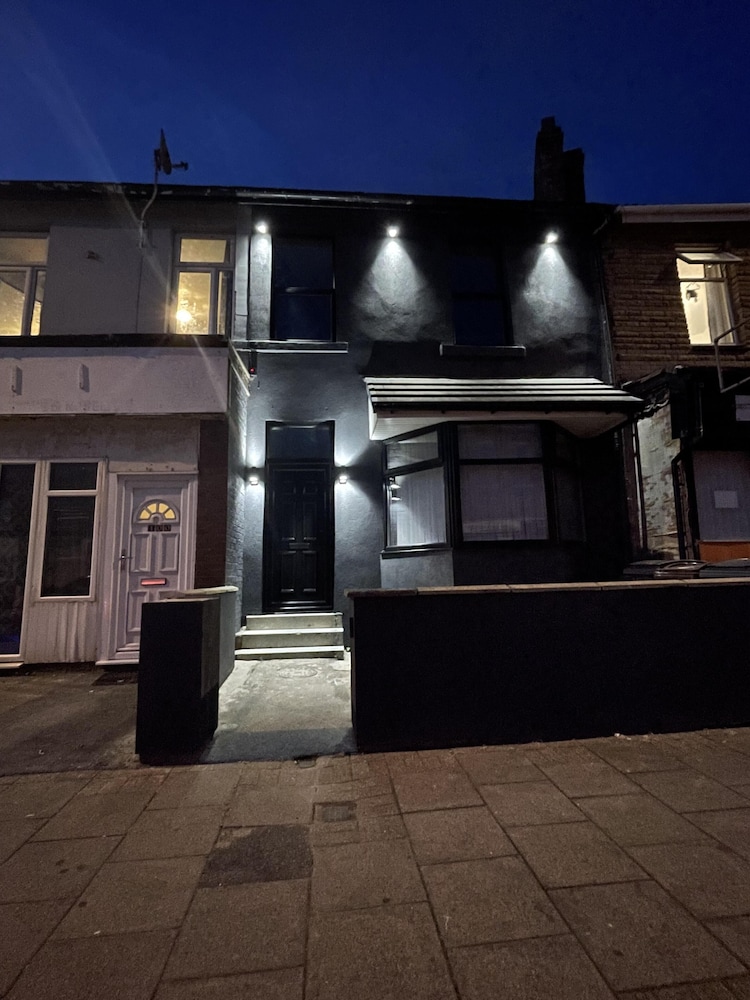 Photo 25