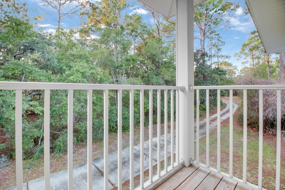 Laguna Breeze Unit C