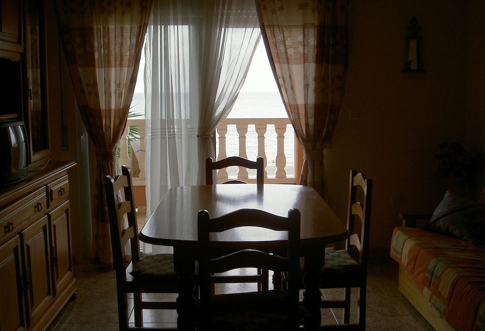 AP Costas - Isla Grosa
