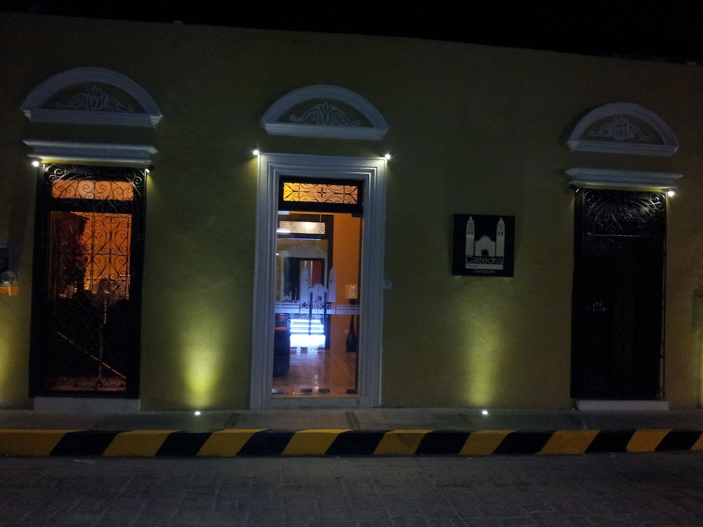 Hotel Catedral Campeche - Image 1
