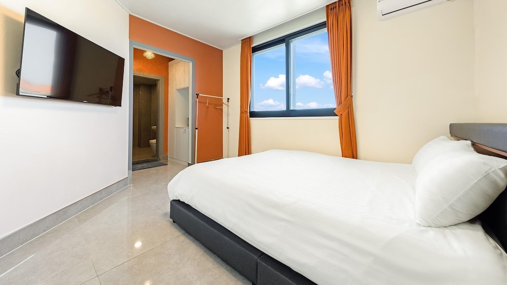 Incheon Vacations - Ganghwado Mare Seawater Poolvilla - Property Image 45