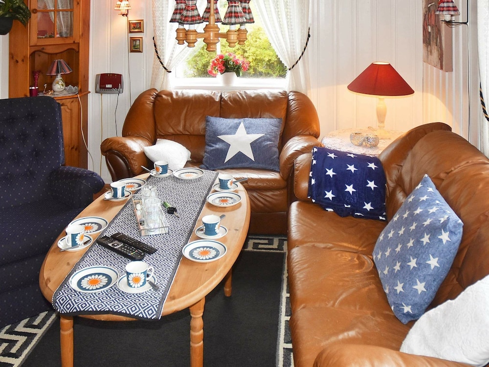 6 Person Holiday Home in Sæbø view 3