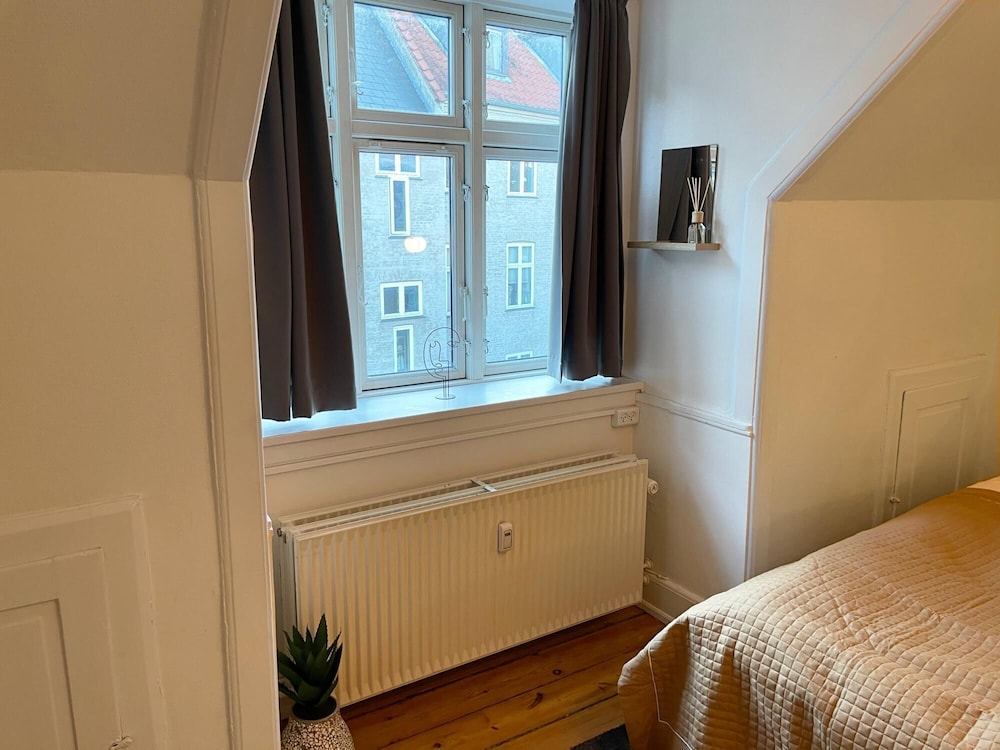 Stylish Newly Furnished 2 BR Apt - Heart of CPH view 5