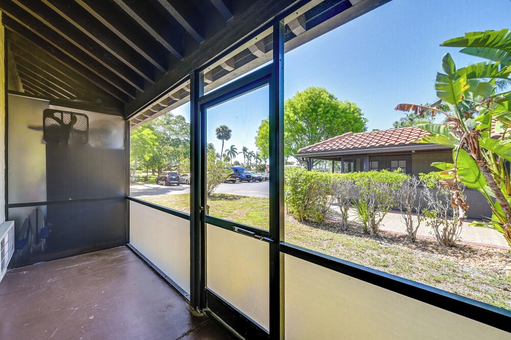 Sail + Soak: Naples Condo w/ Heated Pool Access