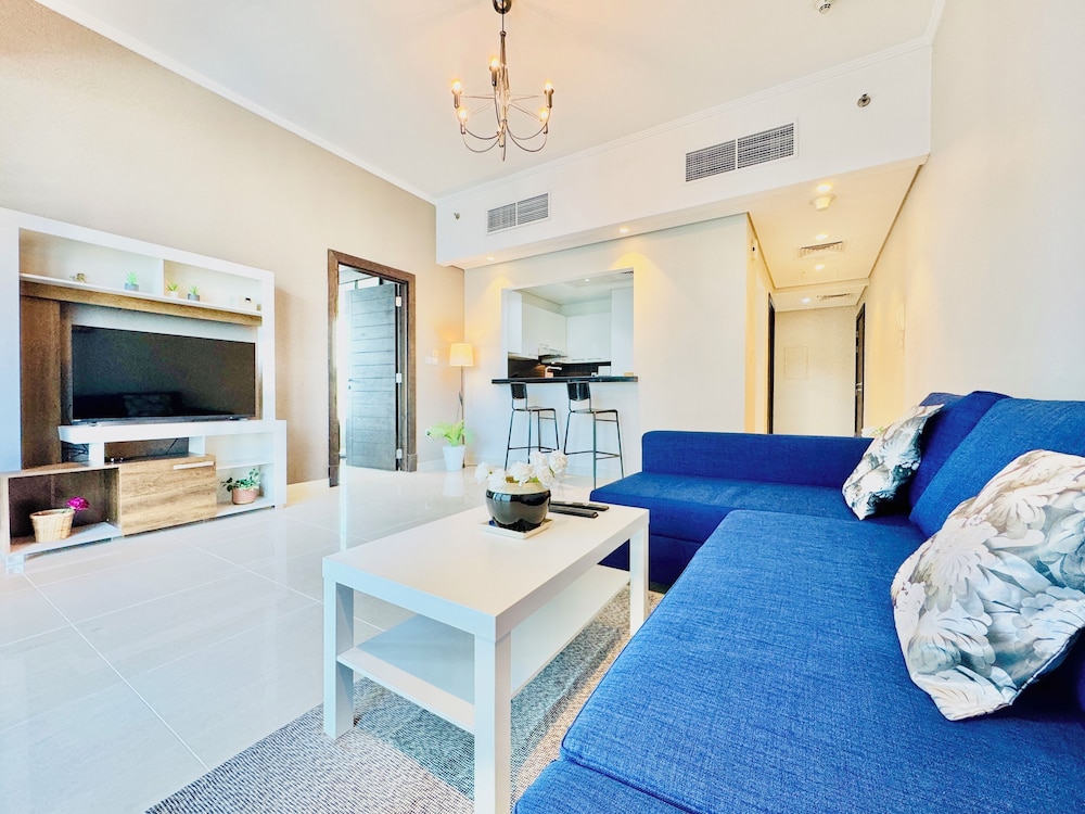 Venduras Cozy 1BR in Dubai Marina
