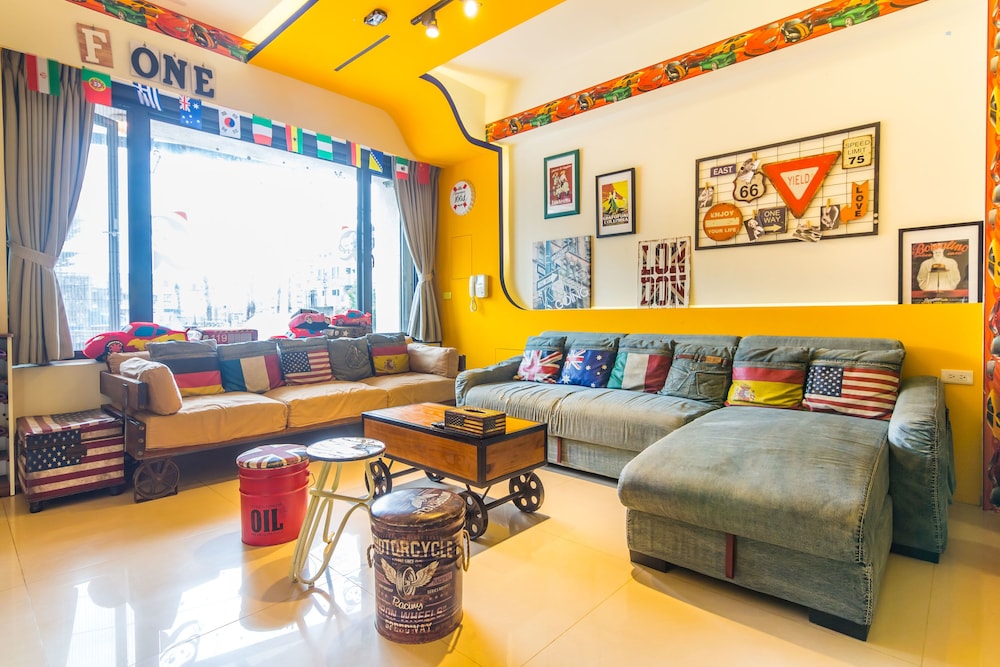 lounge
