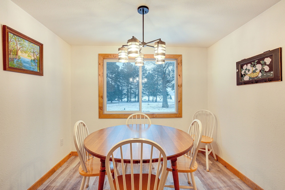 Fish Year-round: Riverfront Cottage in Rhinelander