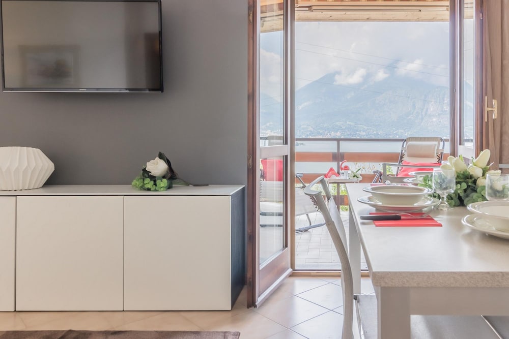 Villa Lisander Varenna view 5