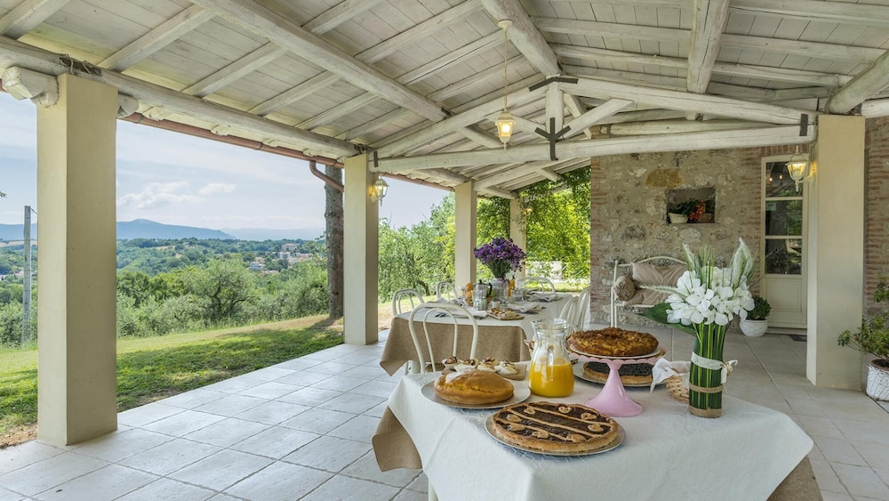 Villa La Corte 6 in Montecastrilli view 2