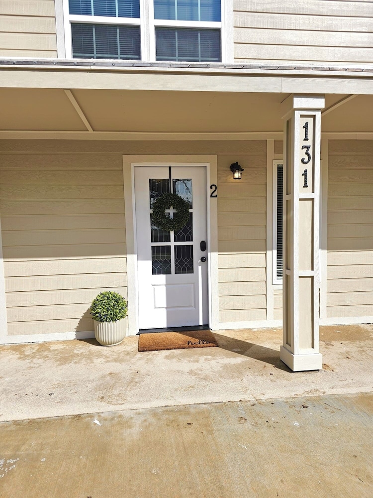 Belton Lakehouse