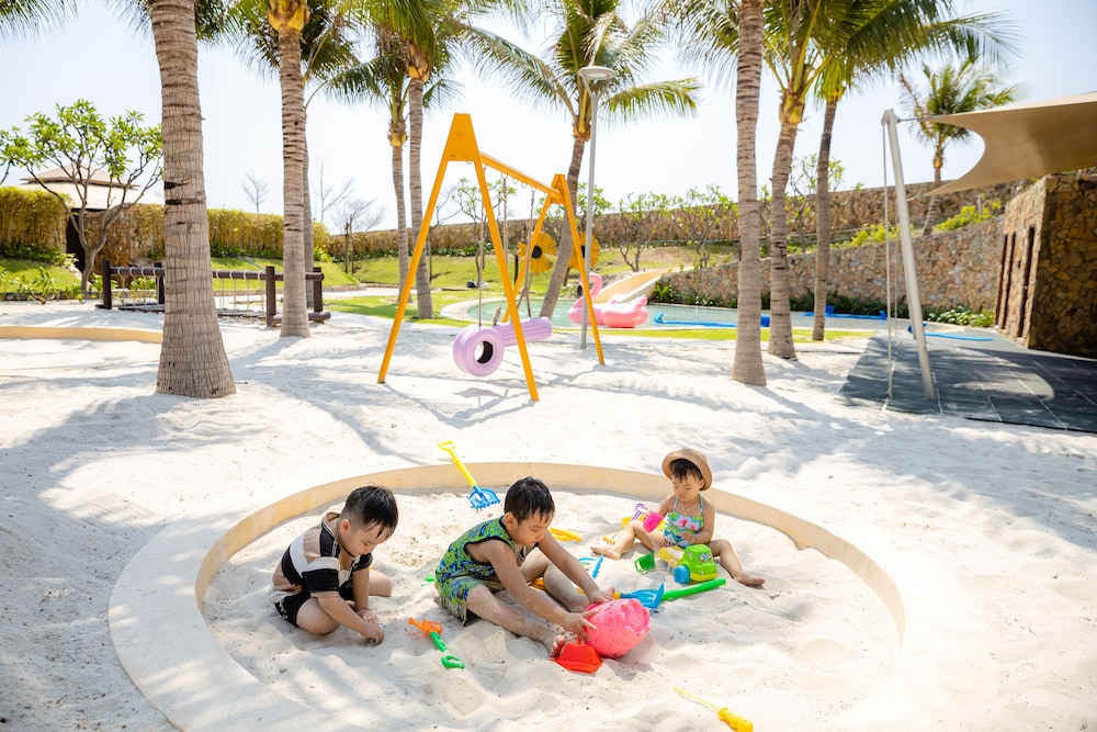 Fusion Resort Cam Ranh