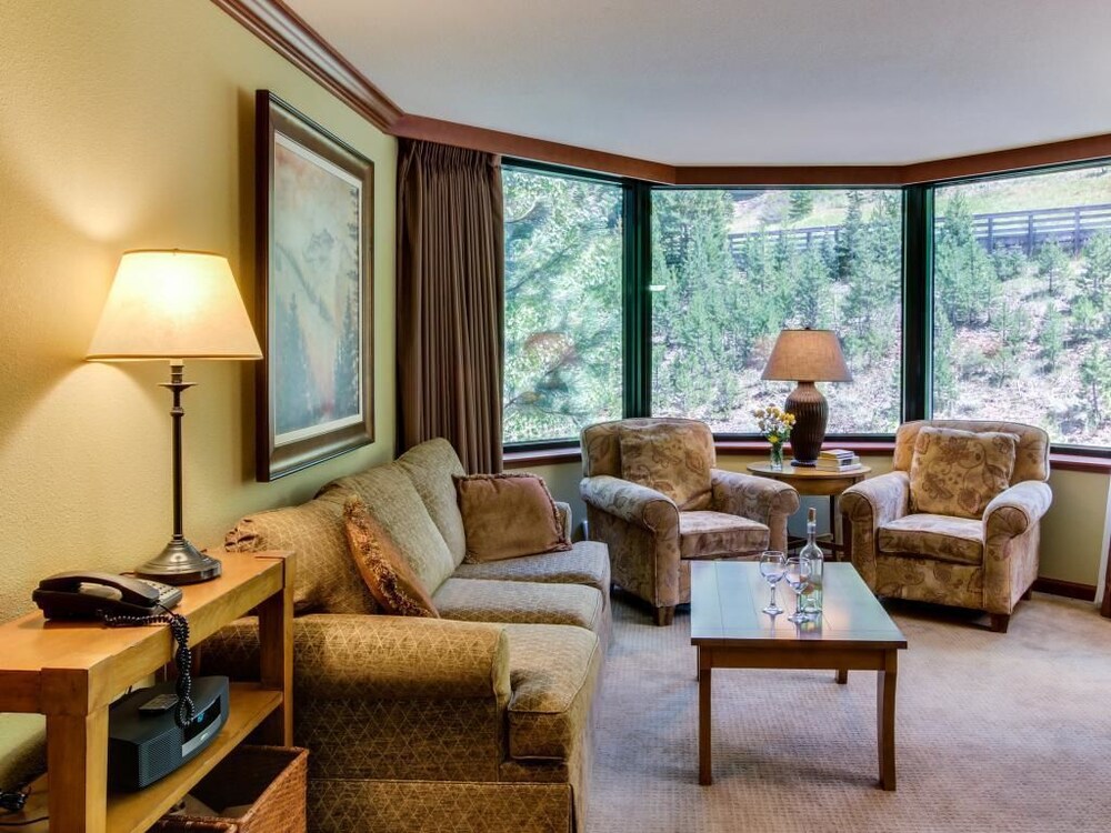Lake Tahoe Vacations - Resort at Squaw Creek 345 and 347 - Property Image 31