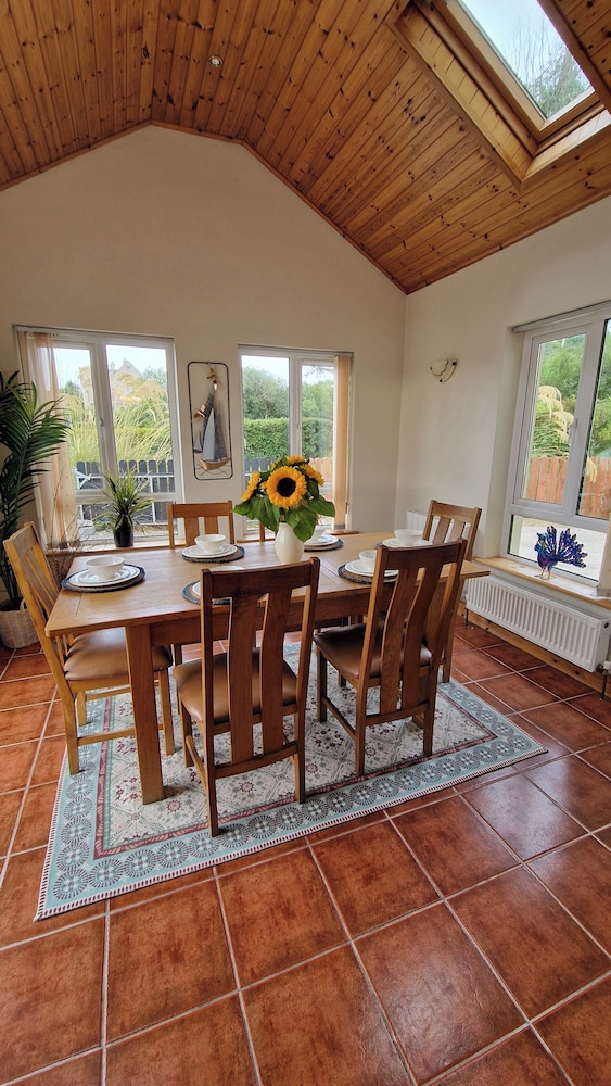 Benroe House - 5 Bedrooms