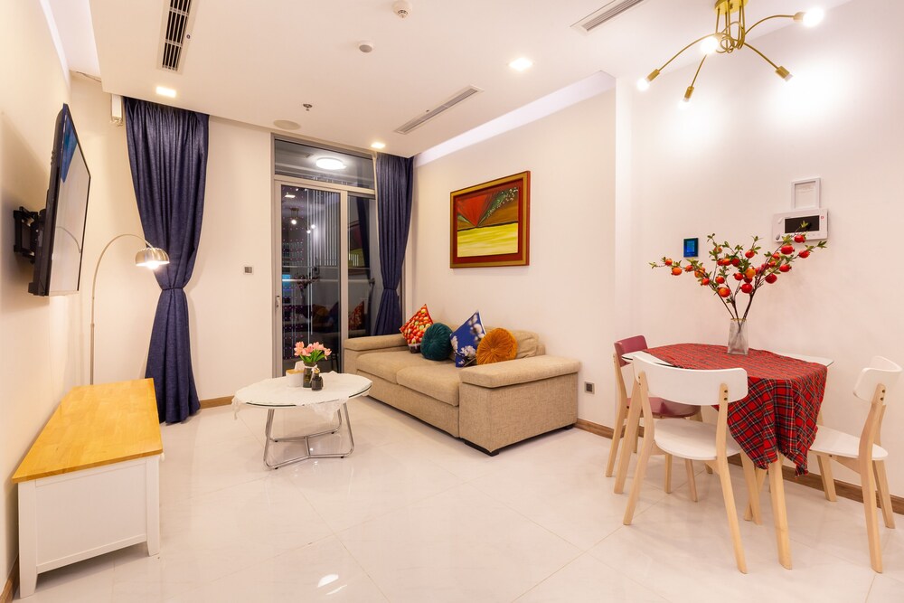 An Corner Vinhomes Central Park 2bedrooms