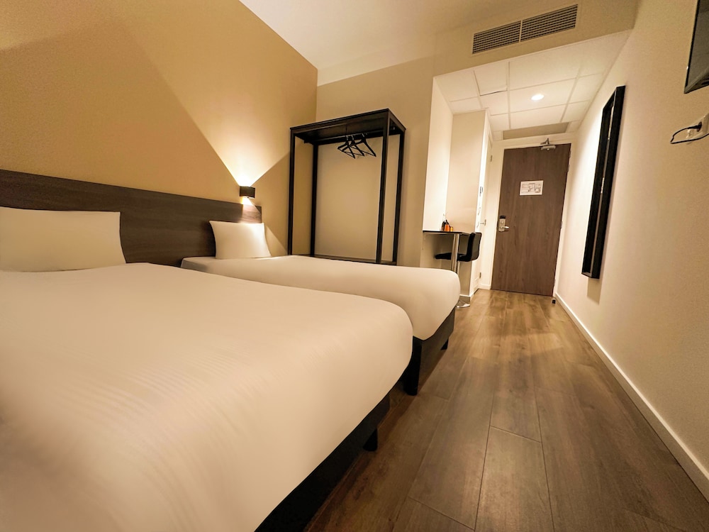 Hoofddorp Vacations - HOTELUX Amsterdam Airport Hotel - Property Image 4