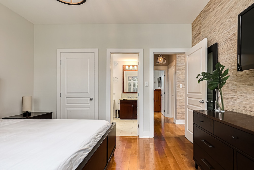 Rivergrass Condos