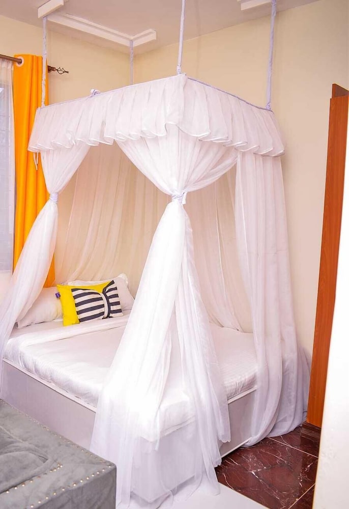 Lux Suites Summerlake Apartments Kisumu