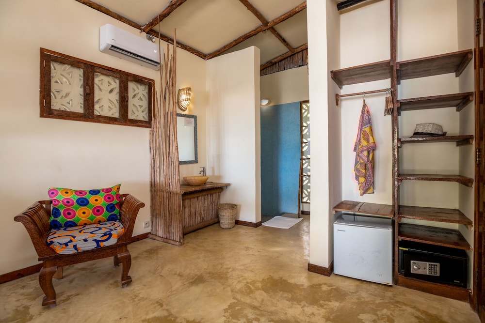 Kiwengwa Vacations - Marafiki Bungalows - Property Image 22