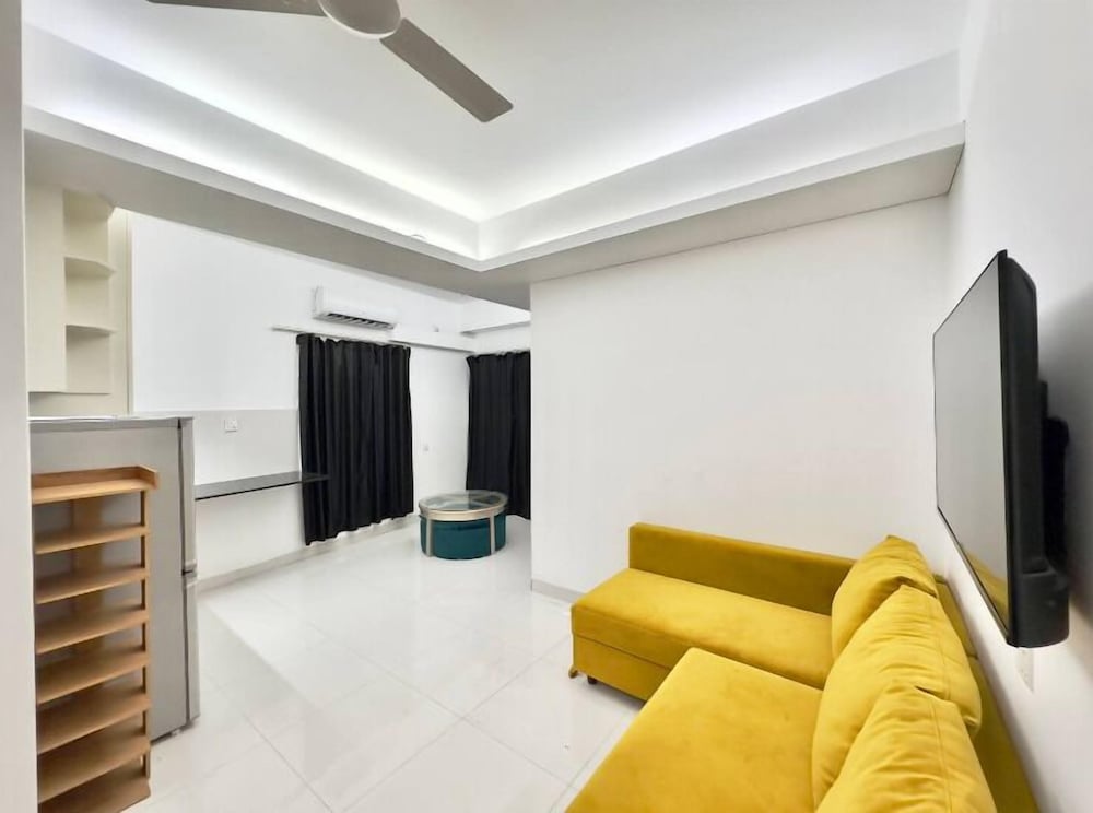 500sqft7 Cozy Apt in the Center of Dhaka