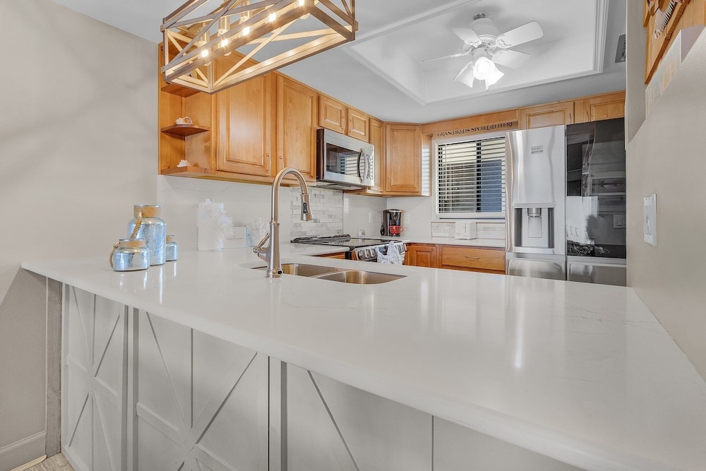 Winward Point Unit 211 2 Bedroom Condo