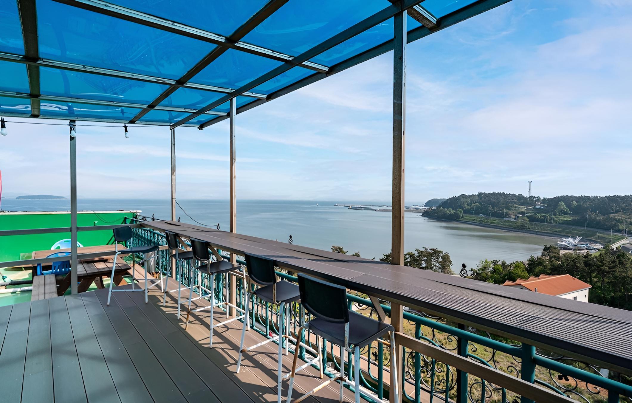 Seocheon Beachtel view 2