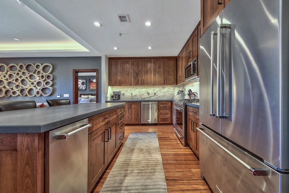 Lake Tahoe Vacations - Zalanta Resort at the Village - Property Image 43