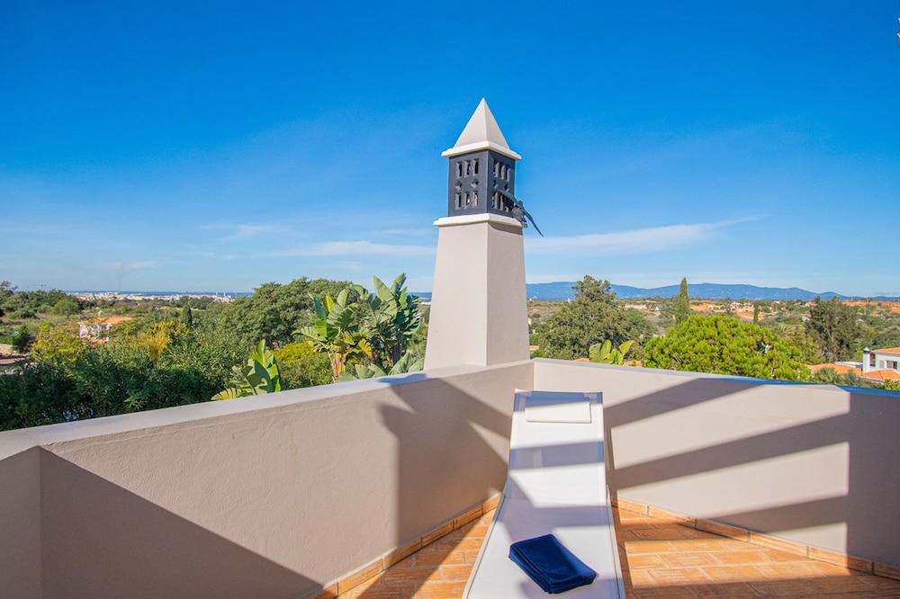 Casa Bela Vista in Est Mbar