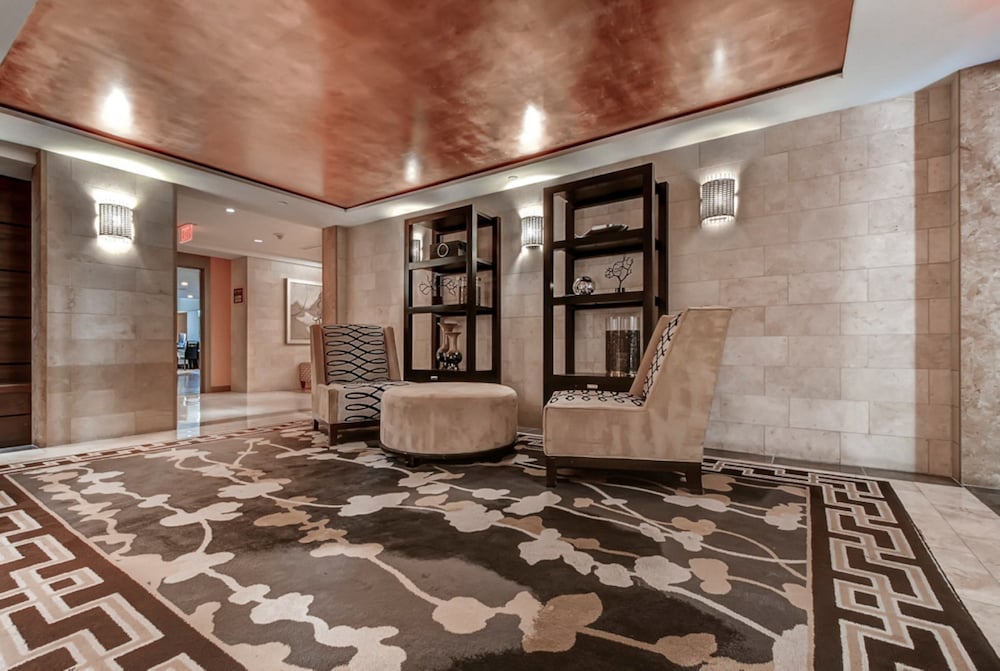 Global Luxury Suites at The Convention Center
