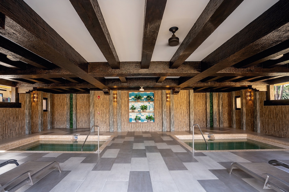 Los Cabos Vacations - Hotel Riu Santa Fe - All Inclusive - Property Image 8