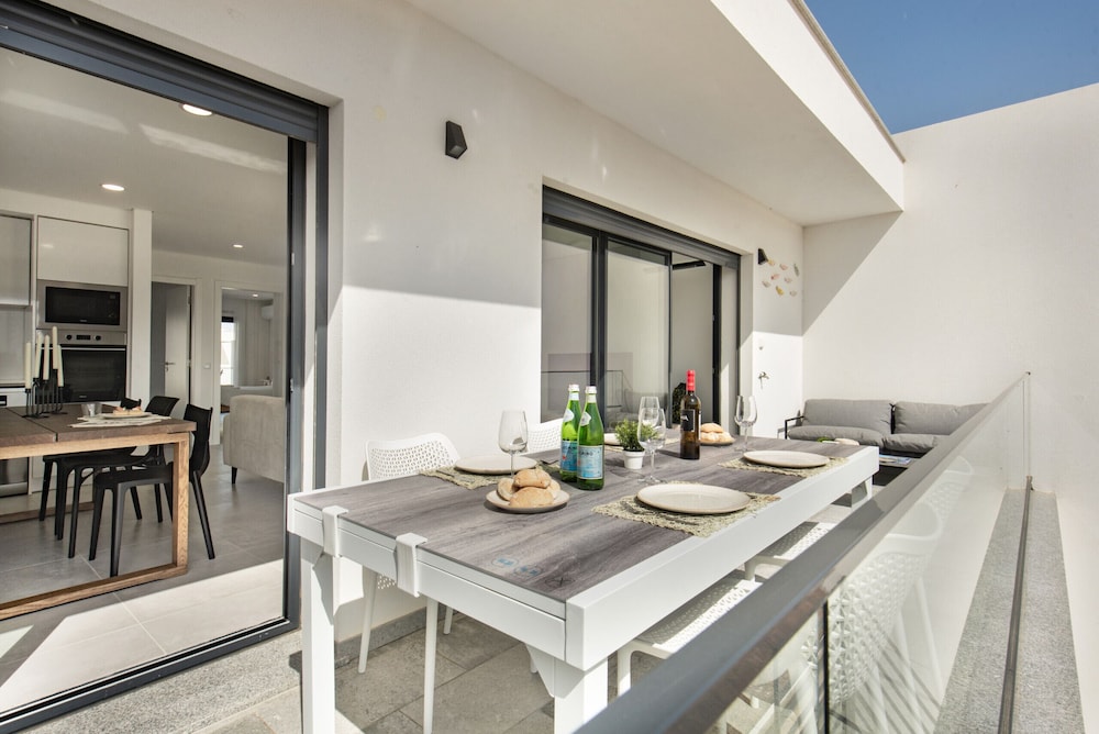 Sunny Apartments W in Tavira