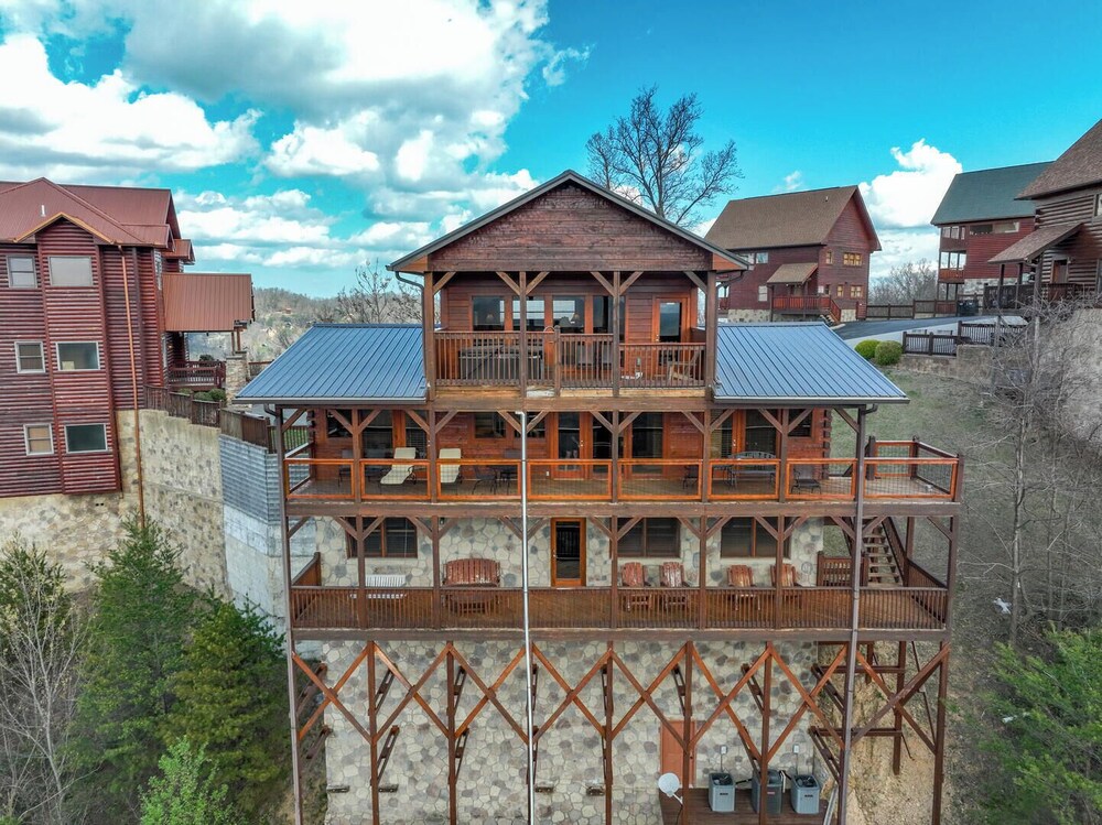 Lookout Lodge