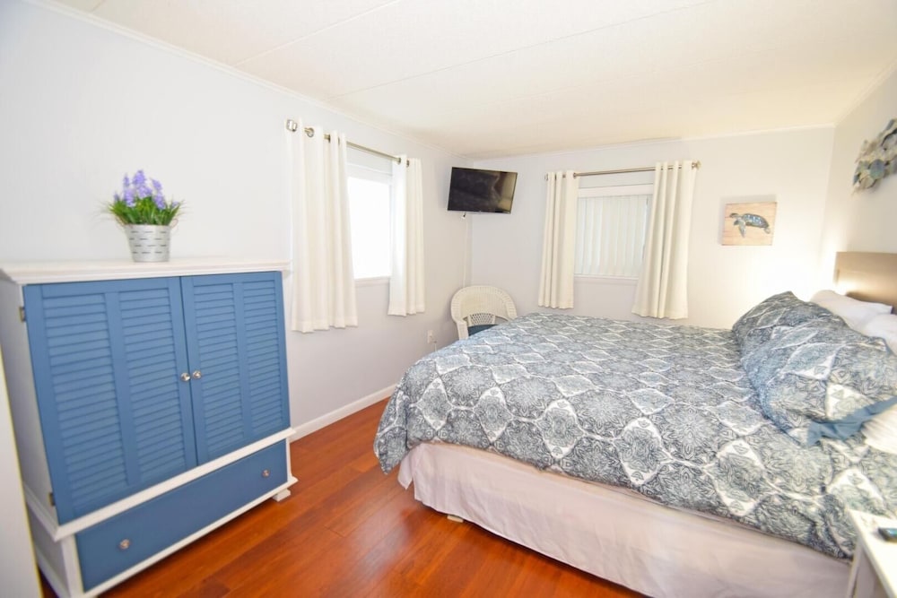 Thunder Island 117c 2 Bedroom Condo by RedAwning view 3