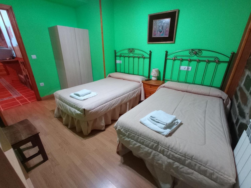 Hotel Rural Caminomedulas