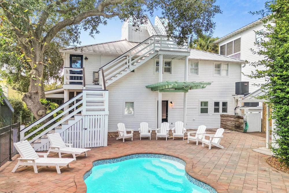 Cake by the Ocean Tybee Vacation Rentals