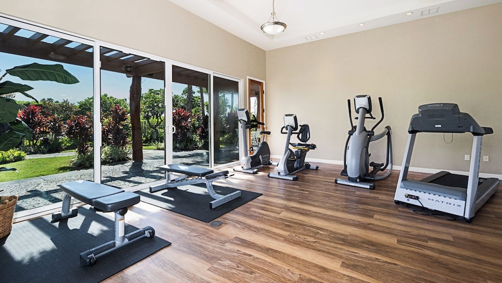 Family-friendly Waikoloa Villa - Pools, Golf & Walk to A-bay Adventures - Vrkcv