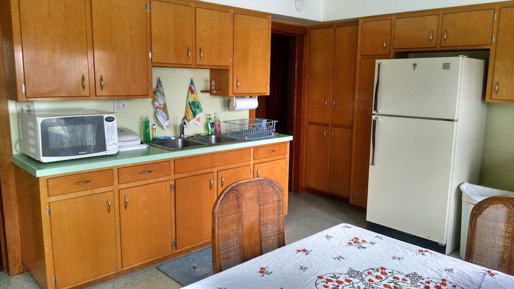 Fish & Loaves B&B